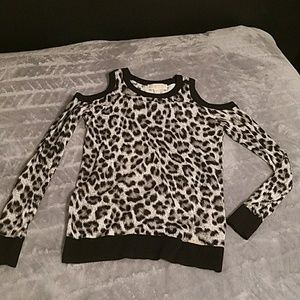 NWOT* Michael Kors Cold shoulder shirt